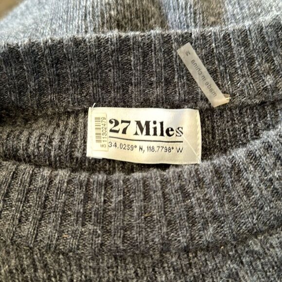 27 Miles dark heather gray laced grommet shoulder 100% cashmere ribbed sweater. - Picture 5 of 5